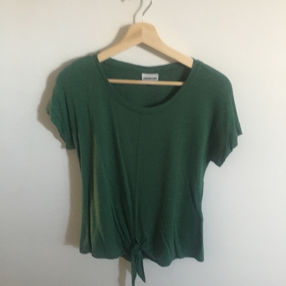 Green tie front top